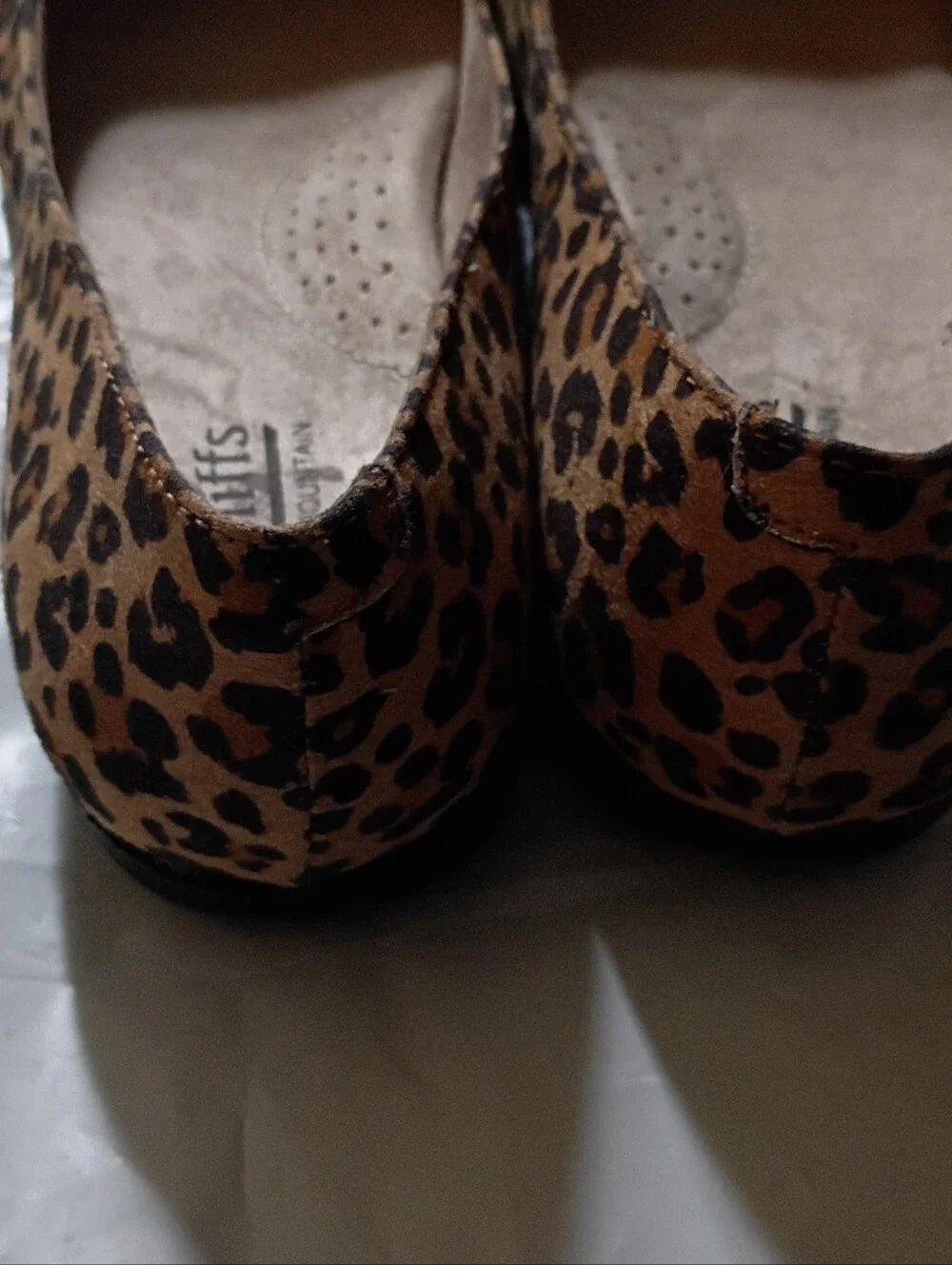 Cliffs by WHITE MOUNTAIN Leopard-Print Ballet Flats in Tan and Black